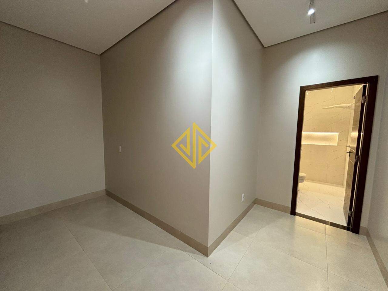 Casa à venda no Condomínio São Paulo: