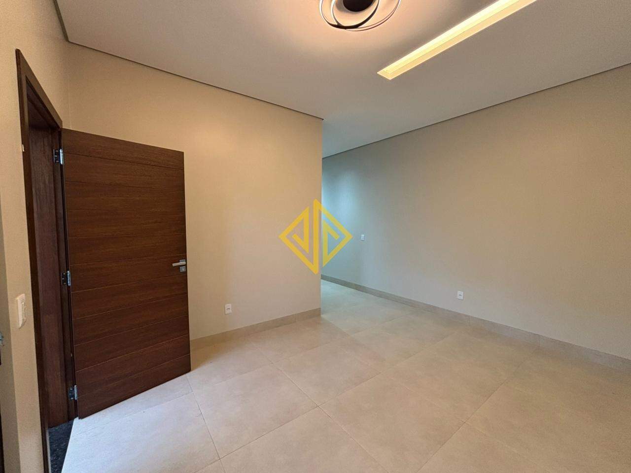 Casa à venda no Condomínio São Paulo:
