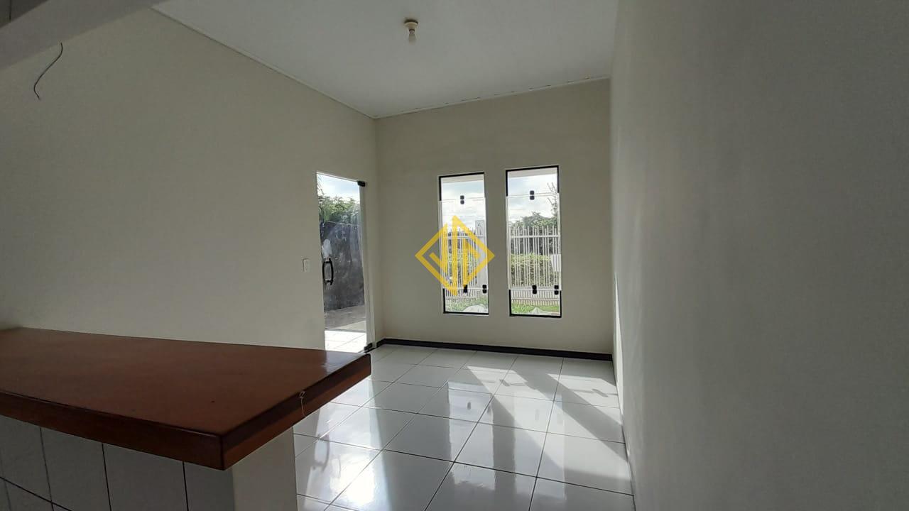 Casa para aluguel no Jardim Jorge Teixeira: 