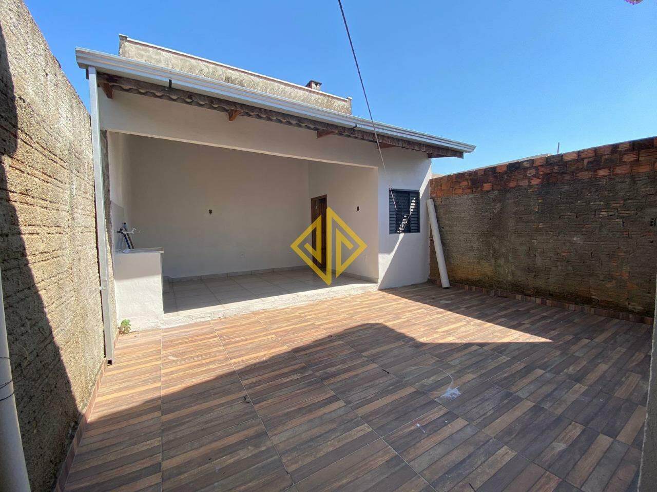 Casa para alugar com 2 quartos, 70m² - Foto 12