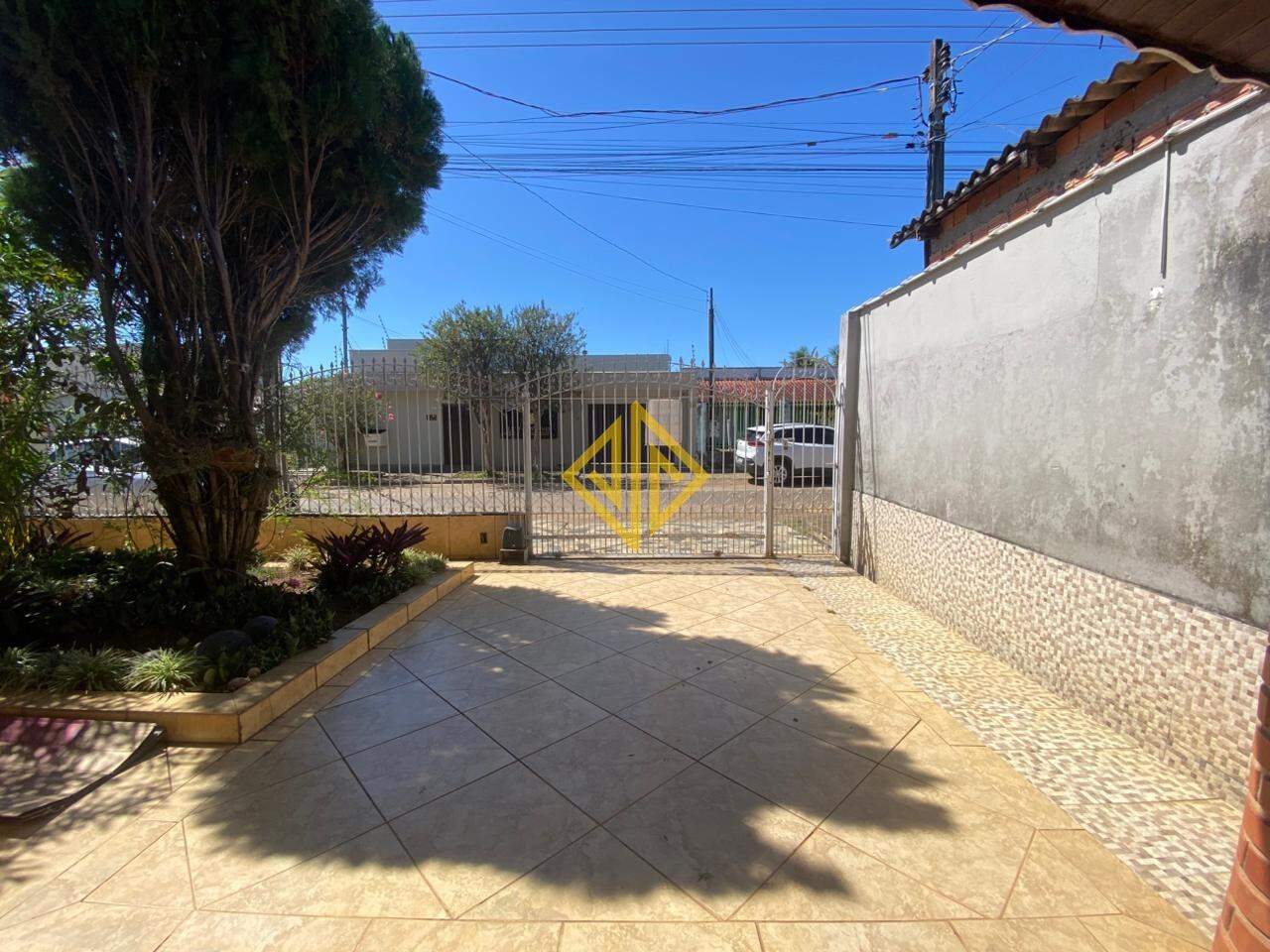 Casa para alugar com 2 quartos, 150m² - Foto 17