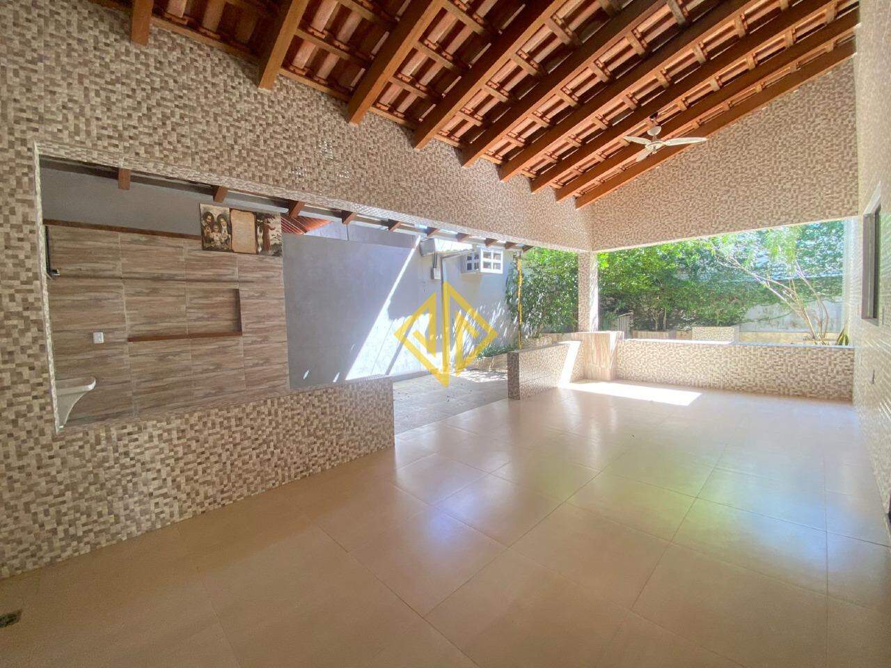 Casa para alugar com 2 quartos, 150m² - Foto 12