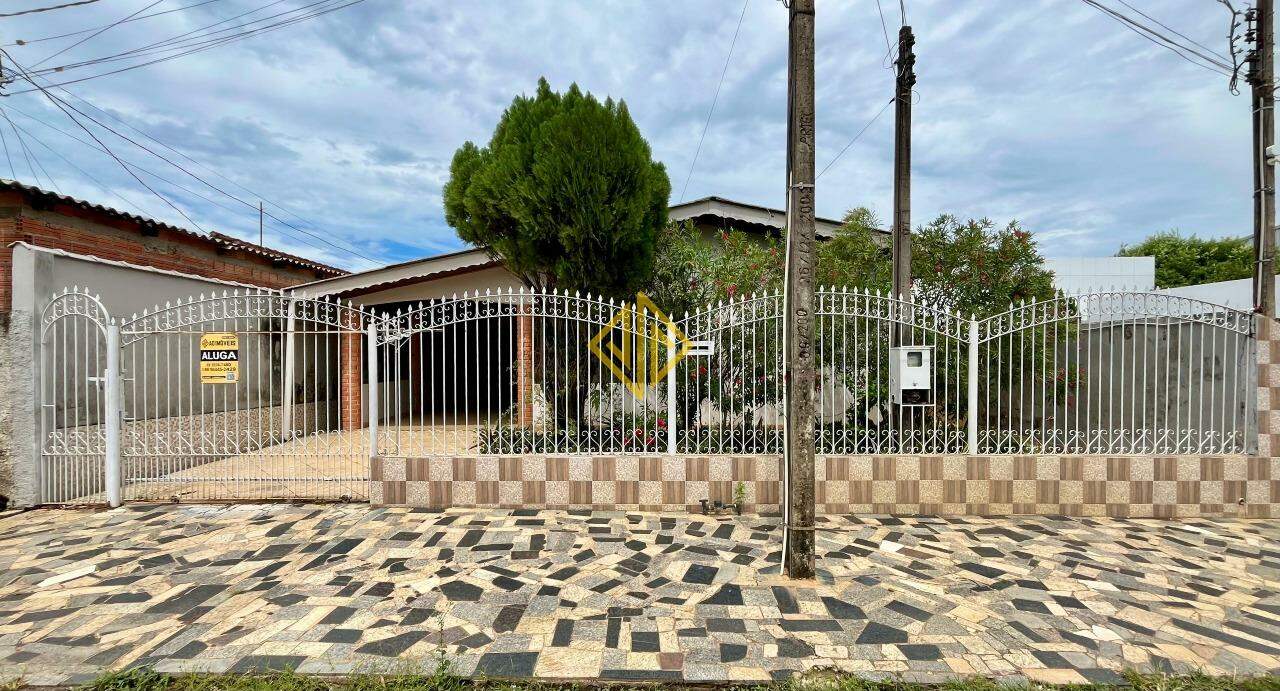 Casa, 2 quartos, 150 m² - Foto 1