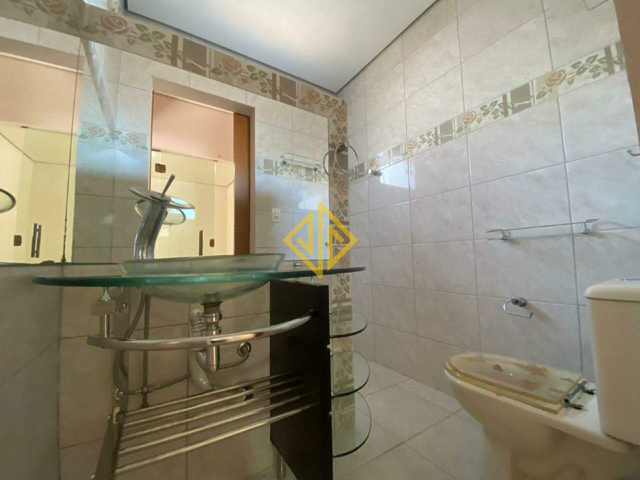 Casa para alugar com 2 quartos, 150m² - Foto 8