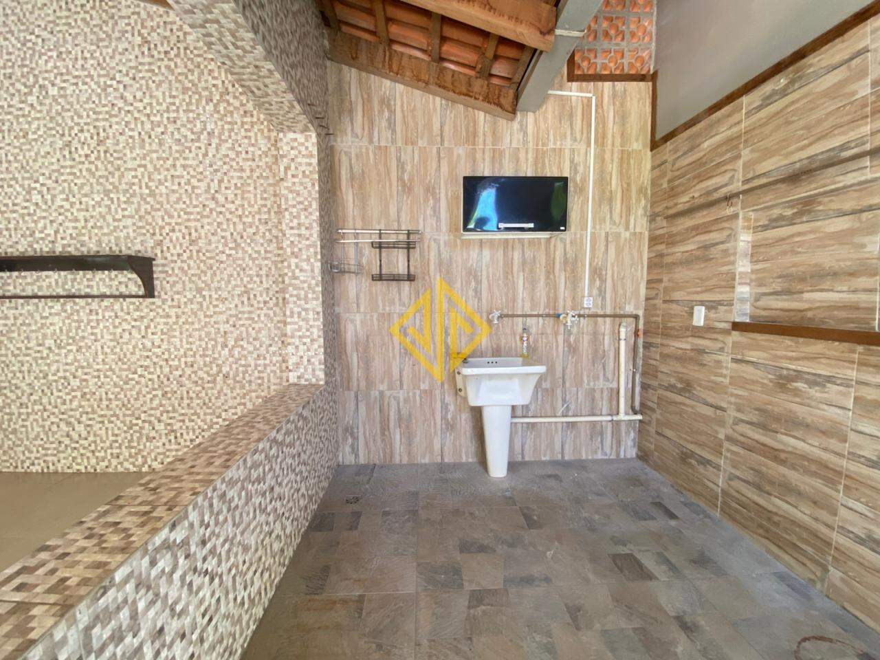 Casa para alugar com 2 quartos, 150m² - Foto 13