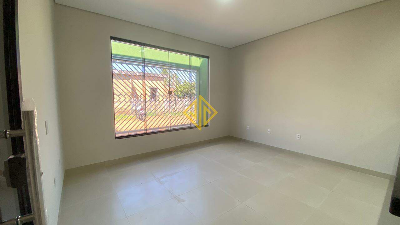 Apartamento para alugar com 2 quartos, 90m² - Foto 2