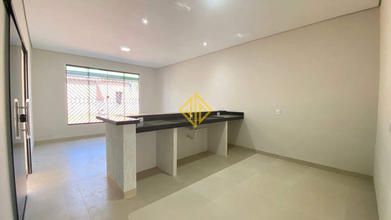 Apartamento para alugar com 2 quartos, 90m² - Foto 3