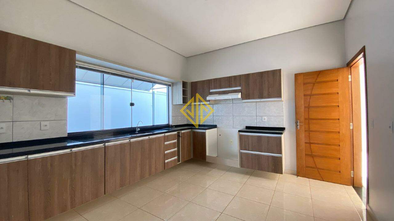 Casa para alugar com 3 quartos, 152m² - Foto 3