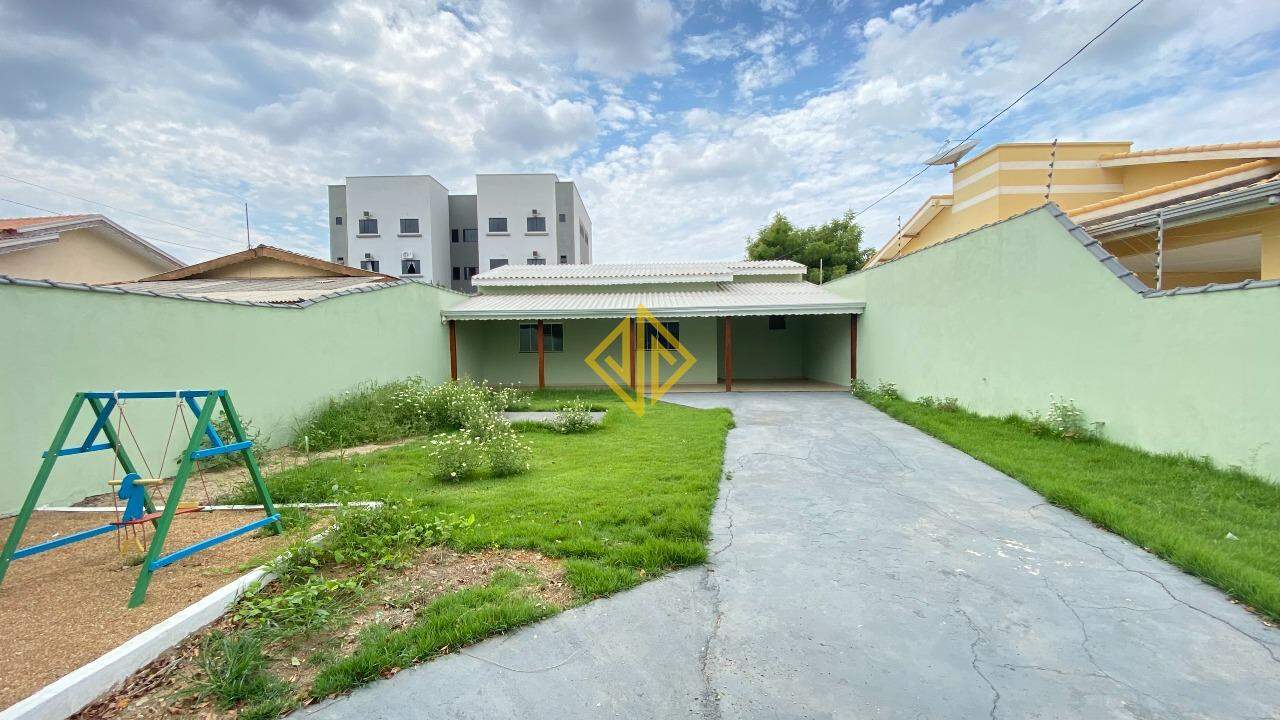 Casa à venda com 3 quartos, 140m² - Foto 3