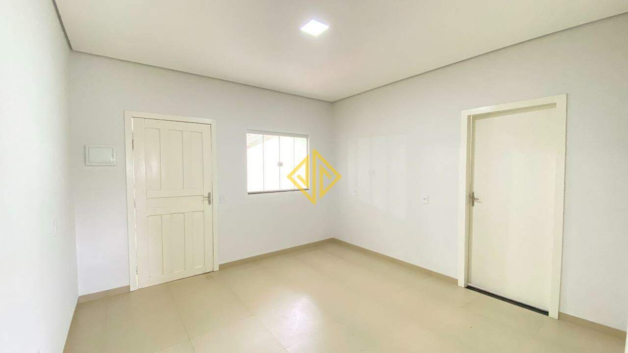 Casa à venda com 3 quartos, 140m² - Foto 6