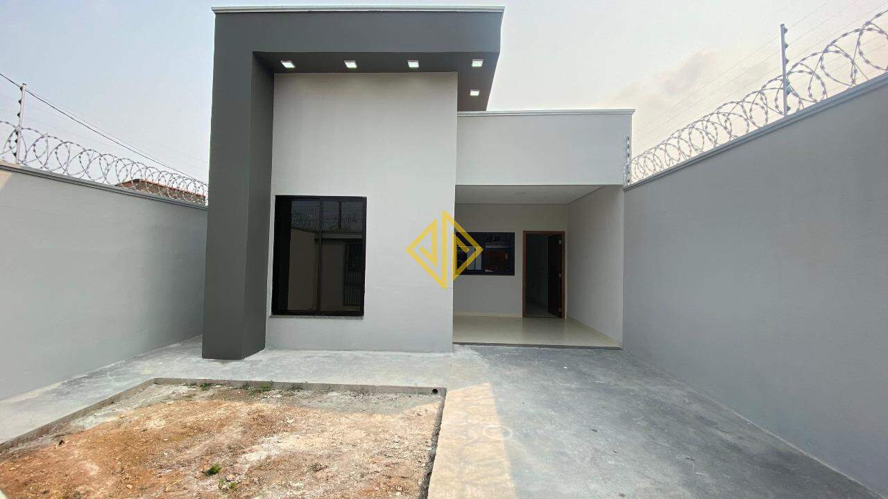 Casa à venda com 2 quartos, 103m² - Foto 1