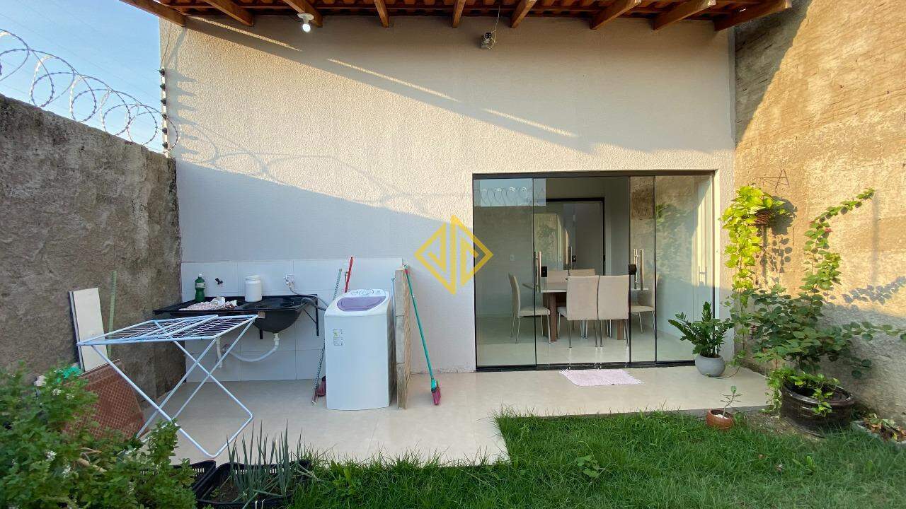 Casa à venda com 3 quartos, 106m² - Foto 13