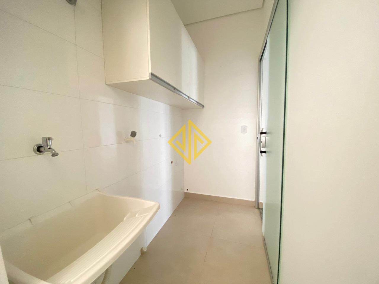 Apartamento para aluguel no Setor 03: 