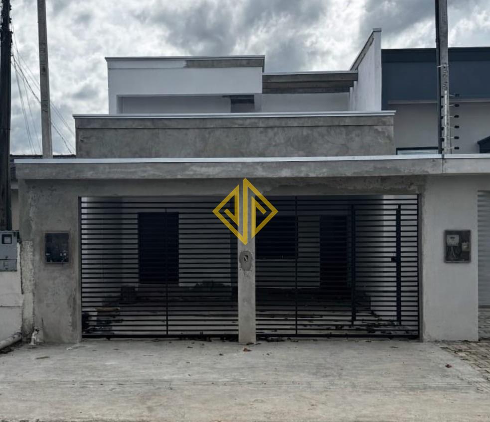 Casa à venda no Setor 05: 