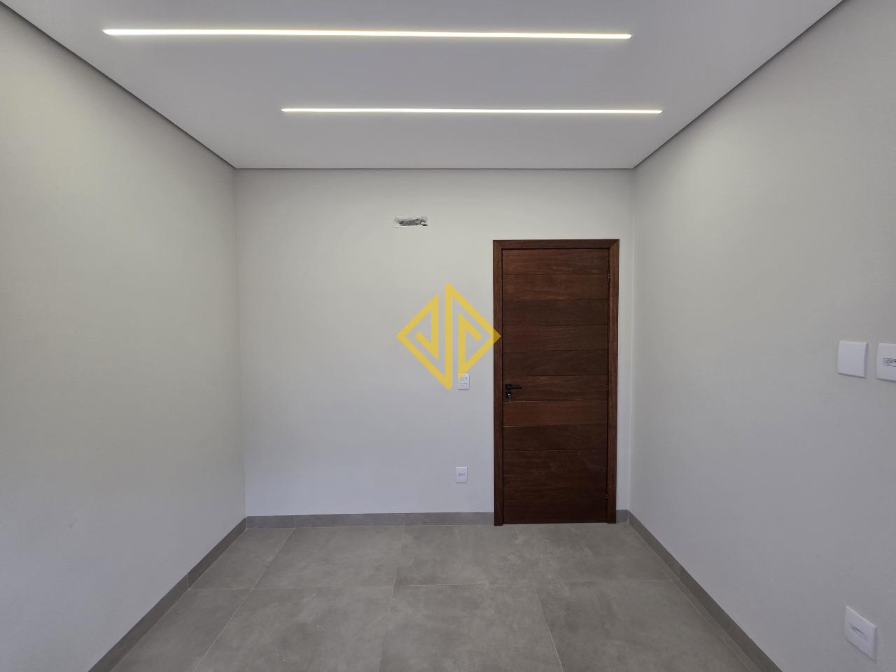 Casa à venda no Setor 05: 