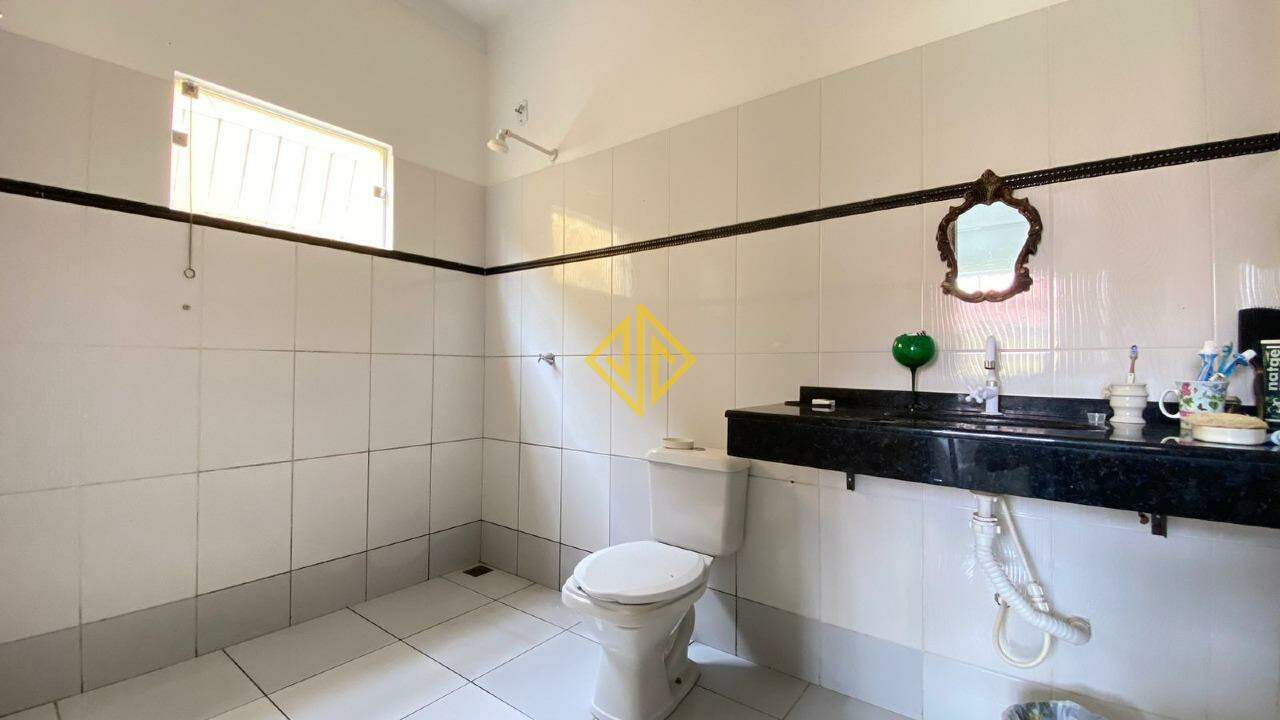 Casa à venda com 3 quartos, 185m² - Foto 7