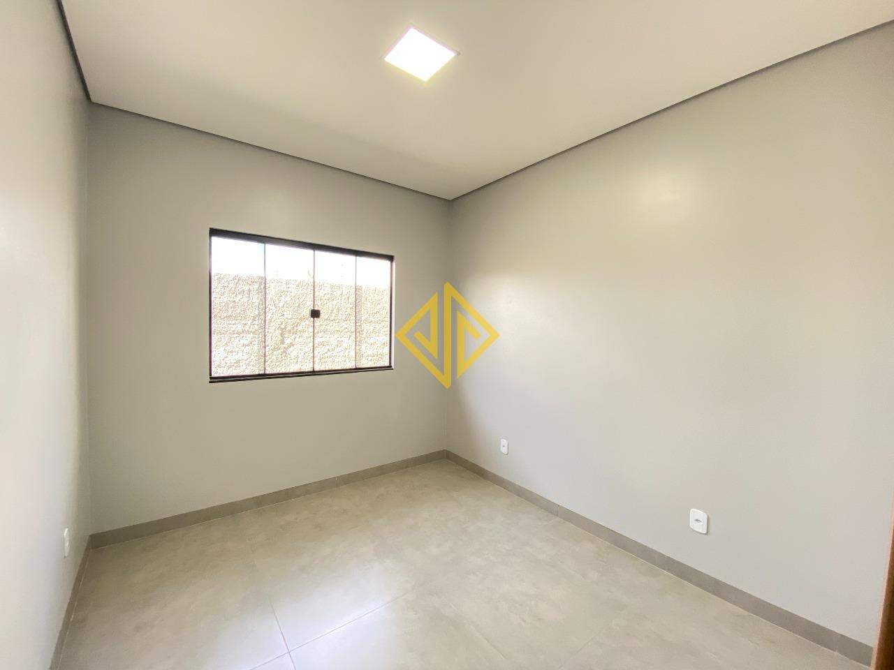 Casa à venda com 2 quartos, 80m² - Foto 7