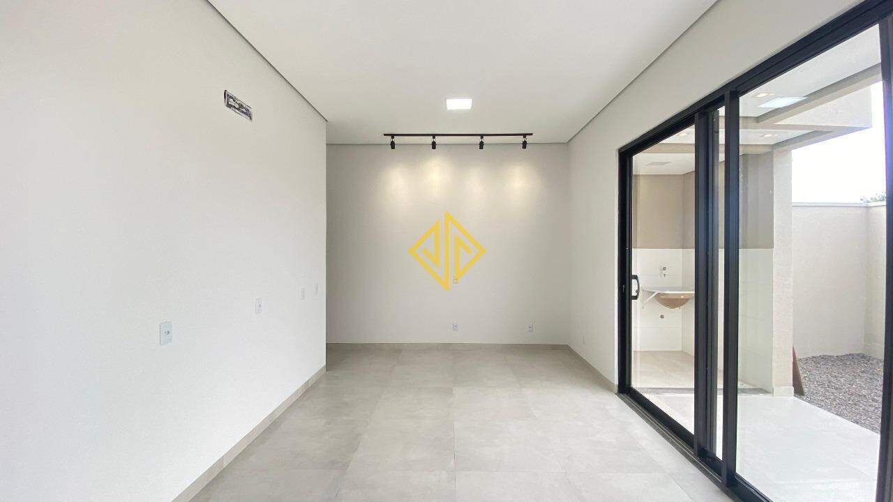 Casa à venda no BNH: 