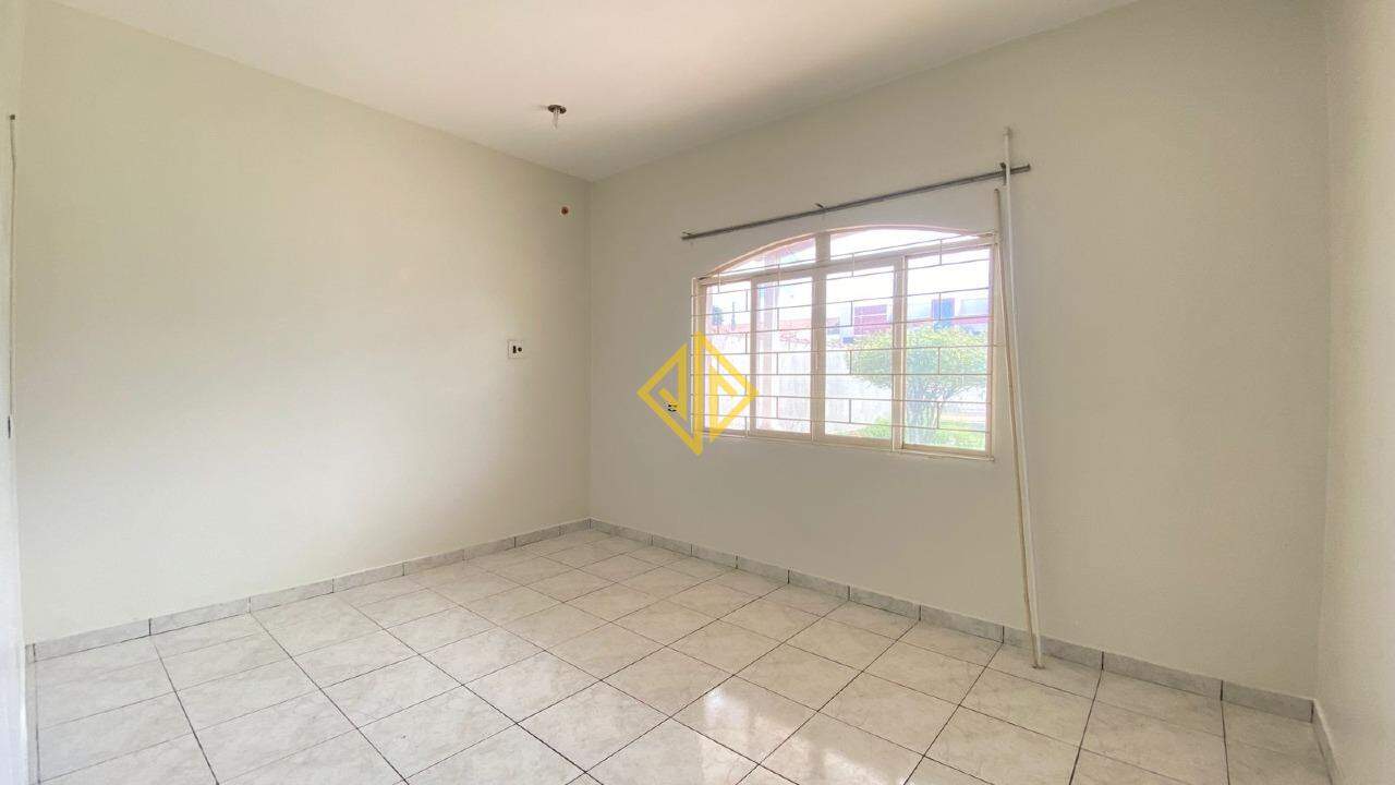 Casa, 2 quartos, 317 m² - Foto 4