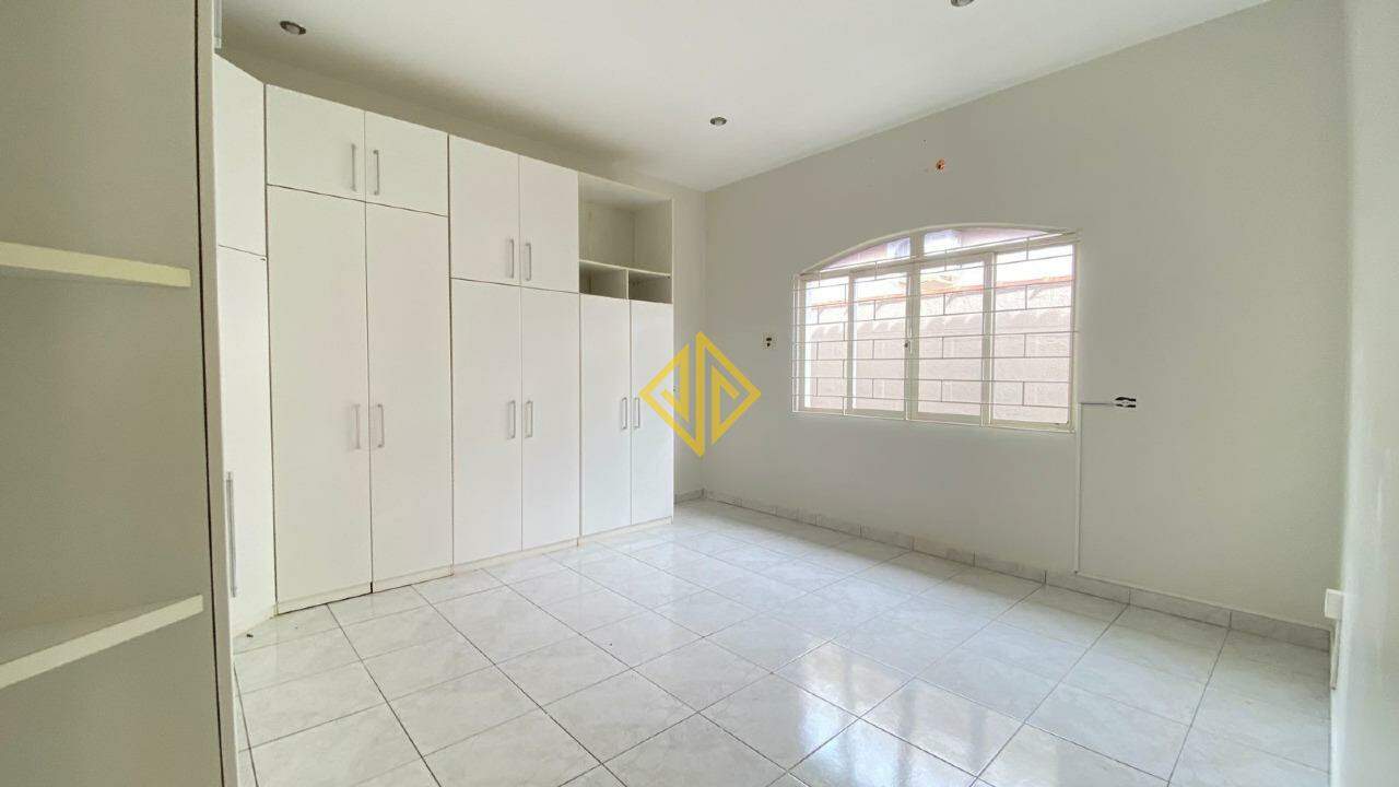 Casa, 2 quartos, 317 m² - Foto 7