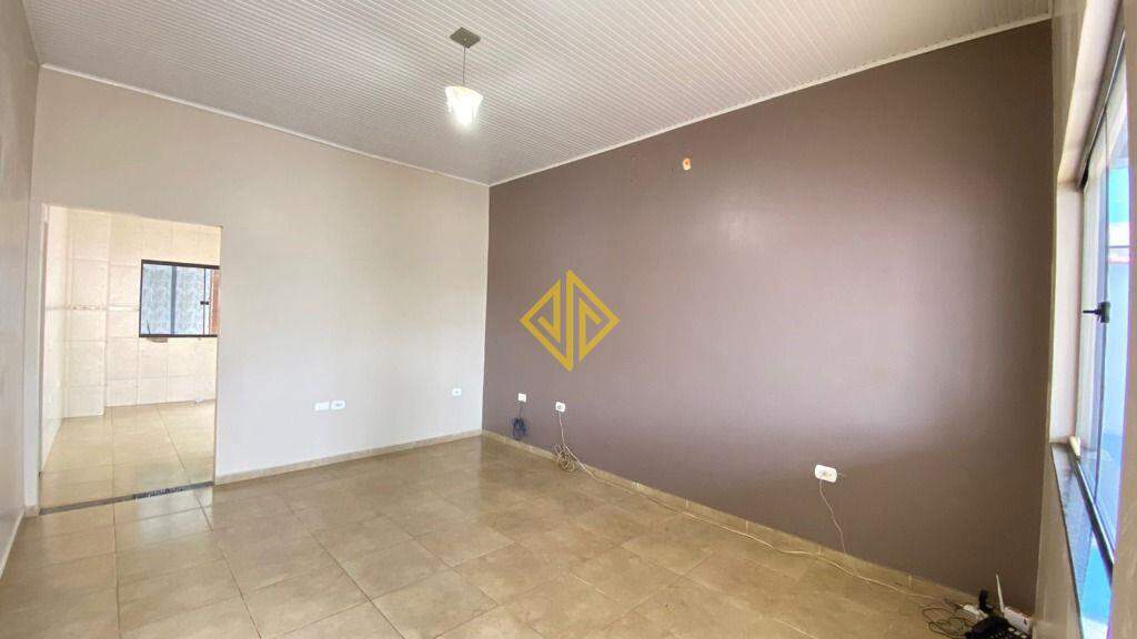 Casa à venda com 3 quartos, 186m² - Foto 3