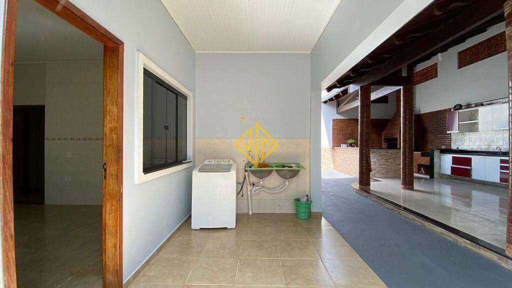 Casa à venda com 3 quartos, 186m² - Foto 15