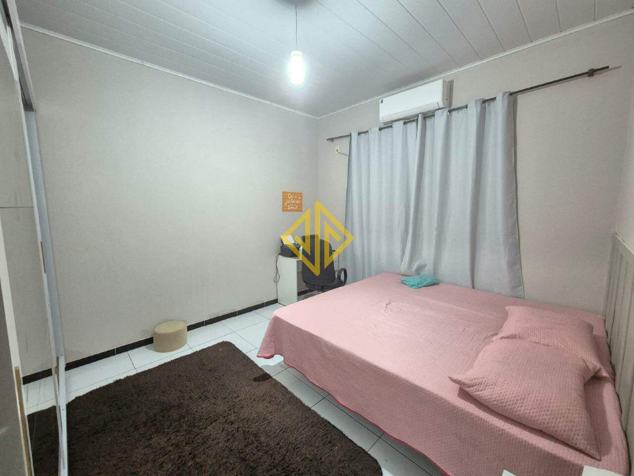 Casa à venda no Jardim Jorge Teixeira: 