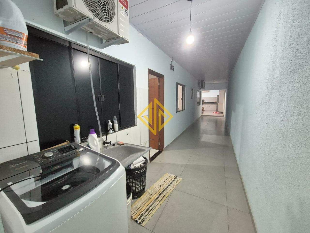 Casa à venda no Jardim Jorge Teixeira: 