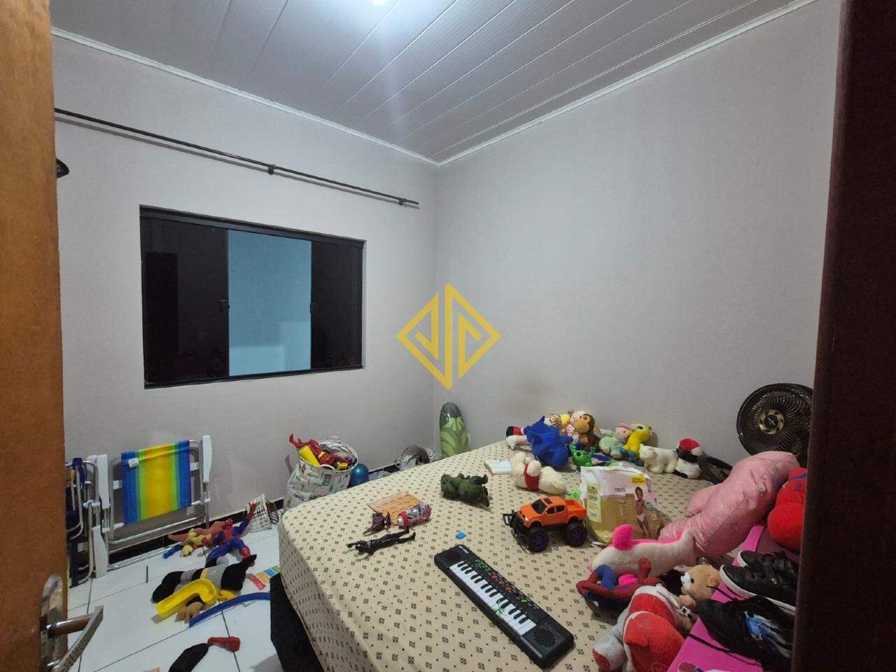Casa à venda no Jardim Jorge Teixeira: 