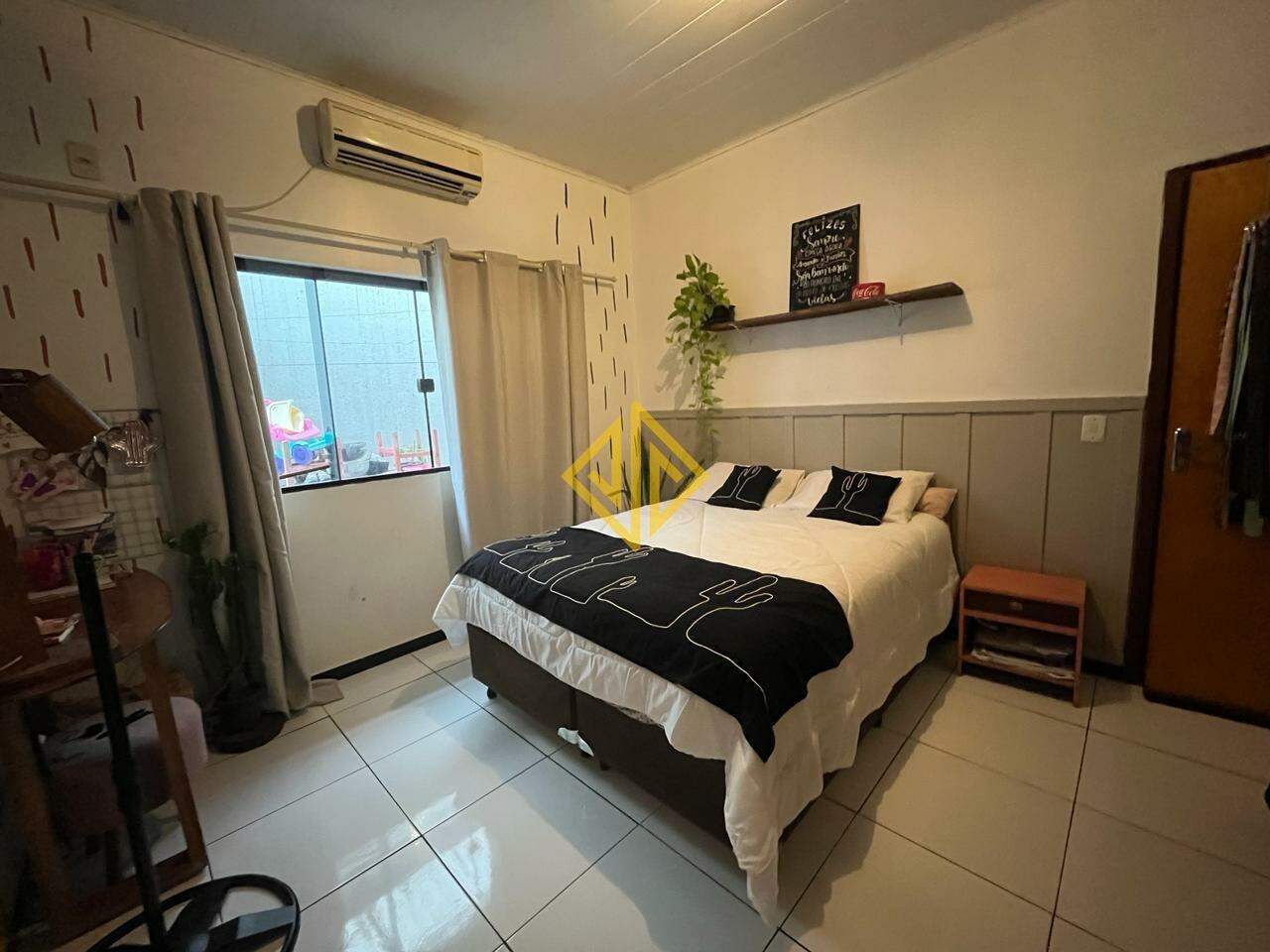 Casa à venda com 2 quartos, 70m² - Foto 8