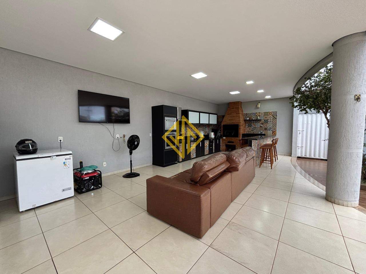 Casa à venda no Setor 03: 