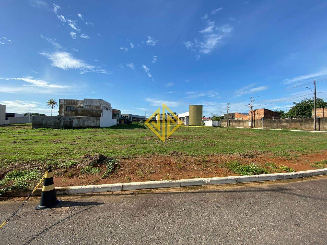 Terreno à venda, 480m² - Foto 1