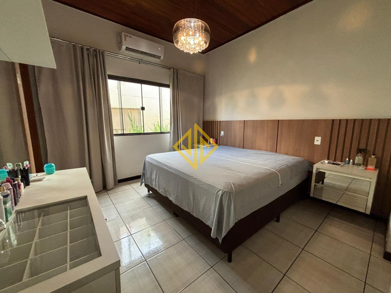 Casa, 4 quartos, 298 m² - Foto 11