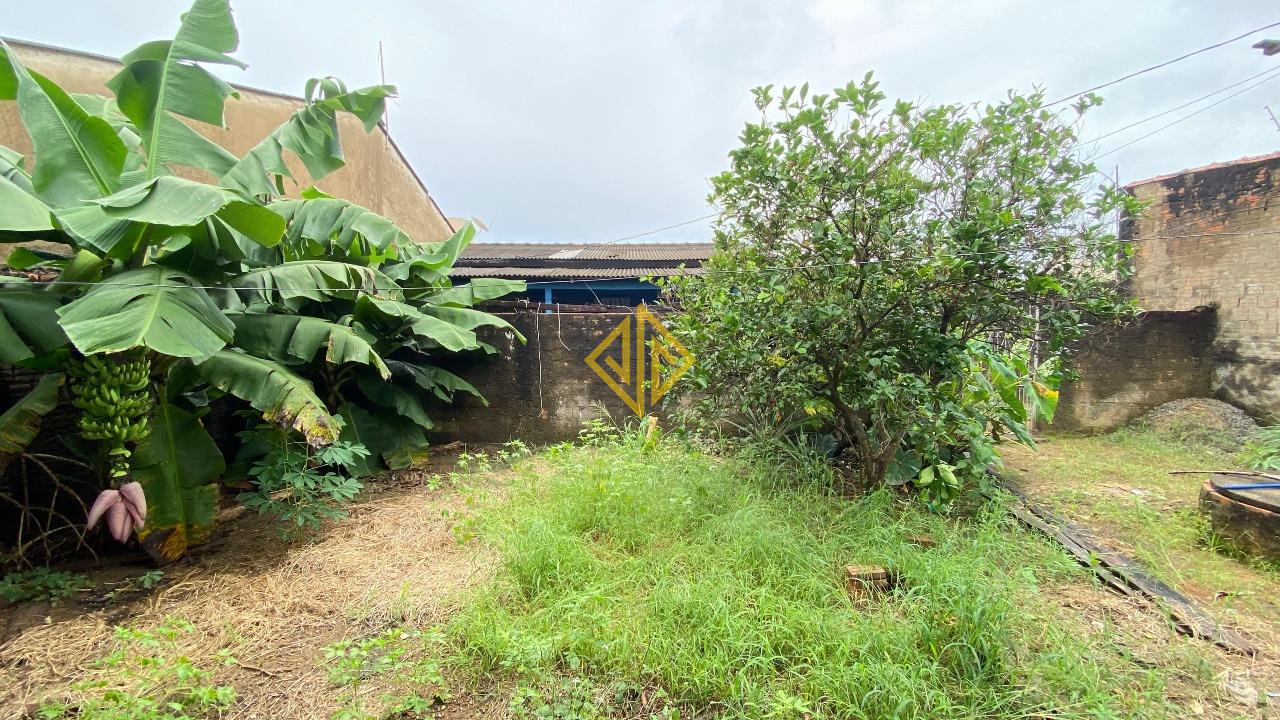 Casa à venda no Setor 01: 