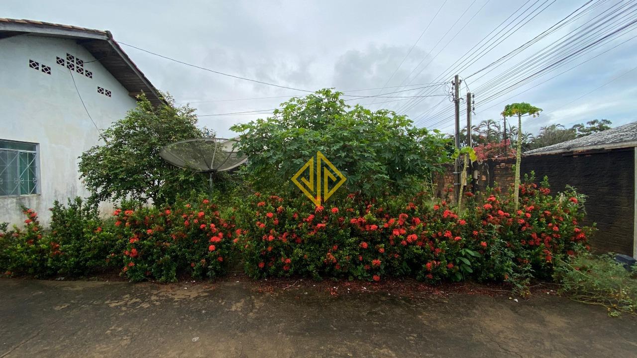 Casa à venda no Setor 01: 