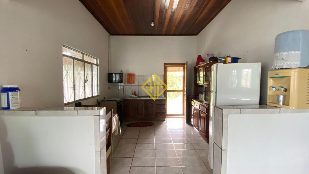 Casa à venda no Setor 01: 