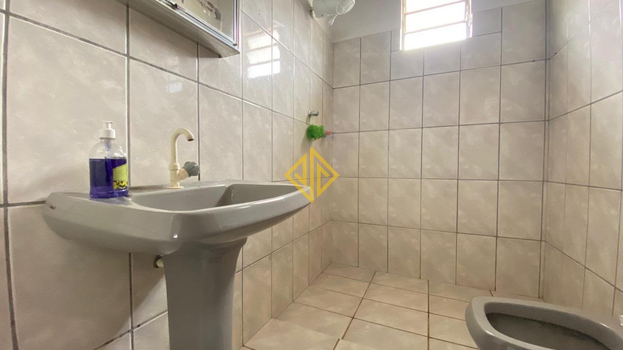 Casa à venda no Setor 01: 