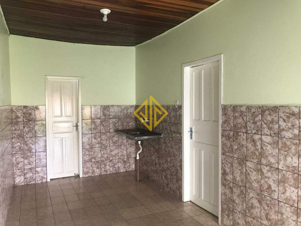 Casa à venda com 3 quartos, 218m² - Foto 15