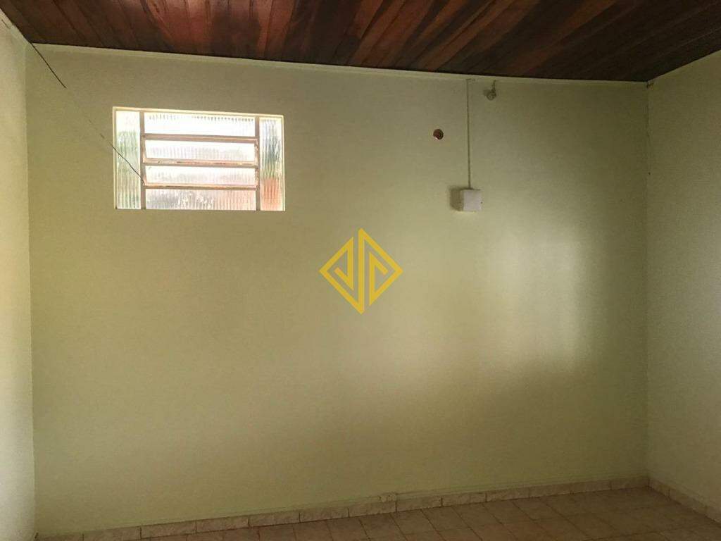 Casa à venda com 3 quartos, 218m² - Foto 12