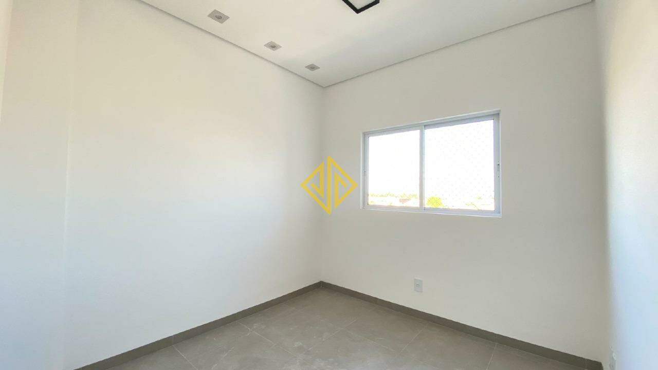 Apartamento para alugar com 2 quartos, 63m² - Foto 8