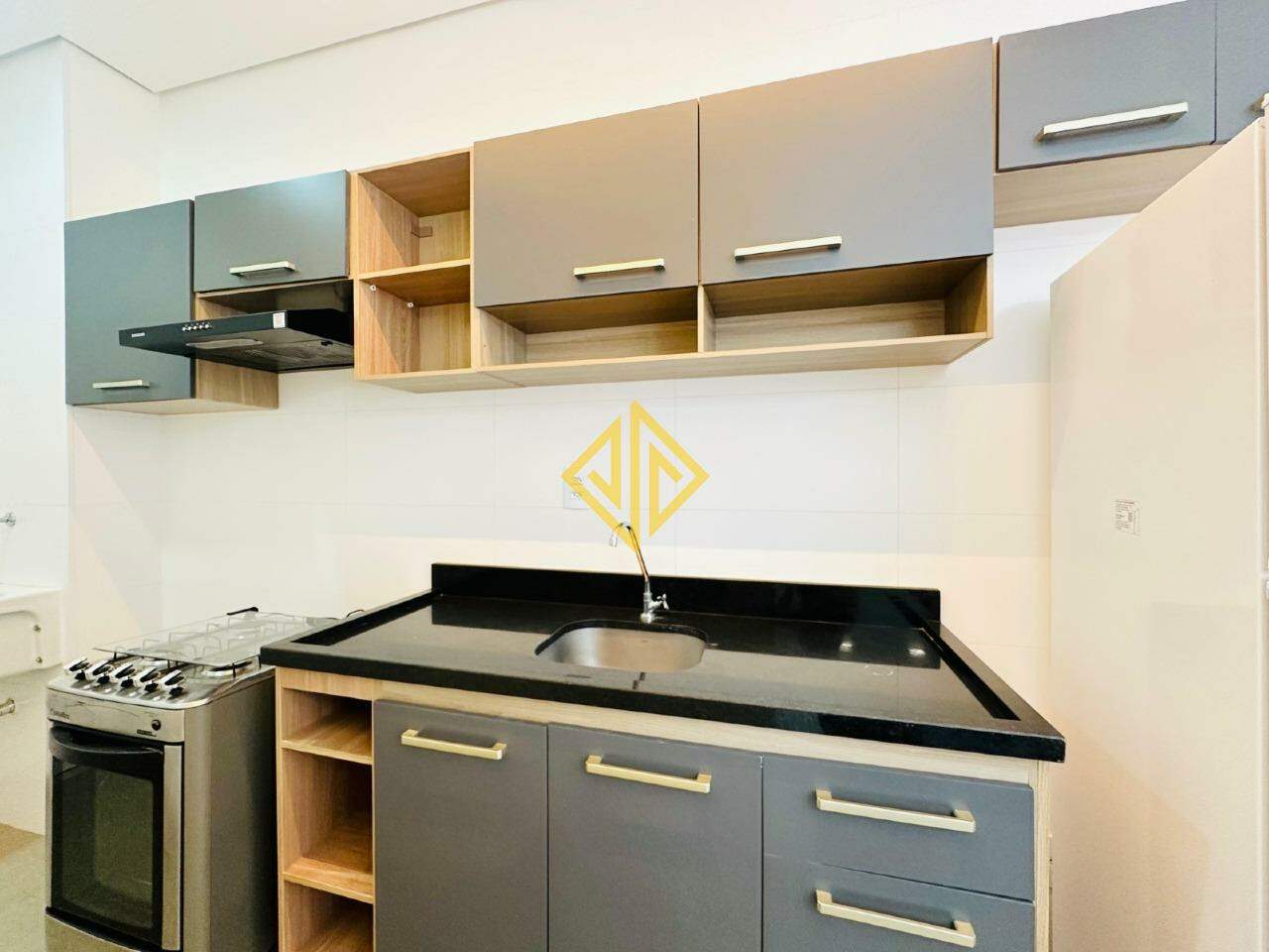 Apartamento para alugar com 2 quartos, 63m² - Foto 4