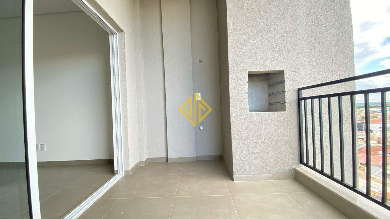 Apartamento para alugar com 3 quartos, 93m² - Foto 9