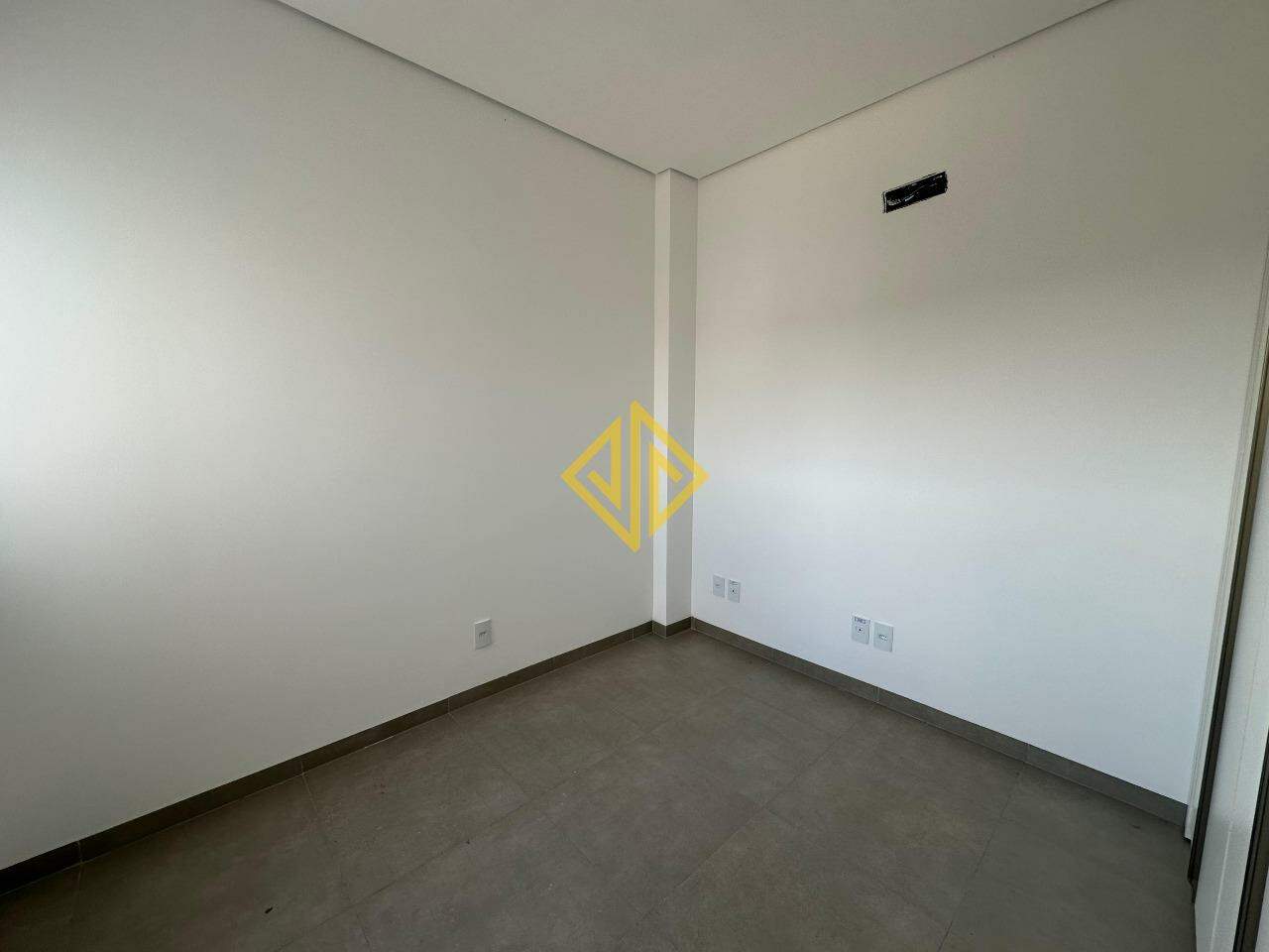 Apartamento para aluguel no Setor 01: 