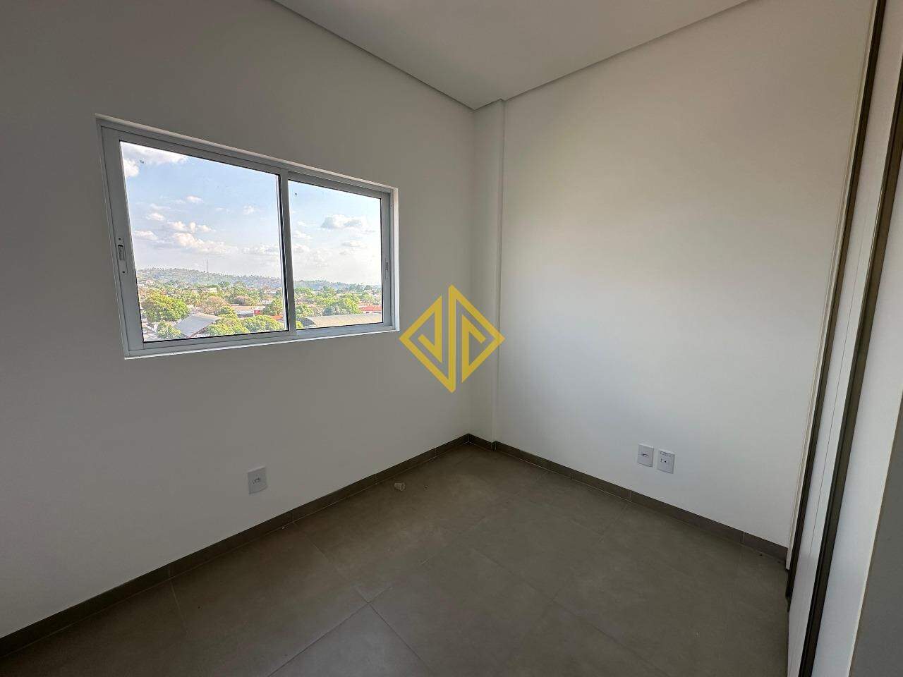 Apartamento para aluguel no Setor 01: 