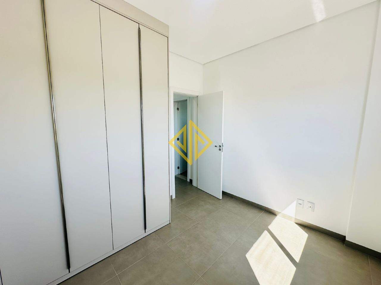 Apartamento para alugar com 2 quartos, 88m² - Foto 7
