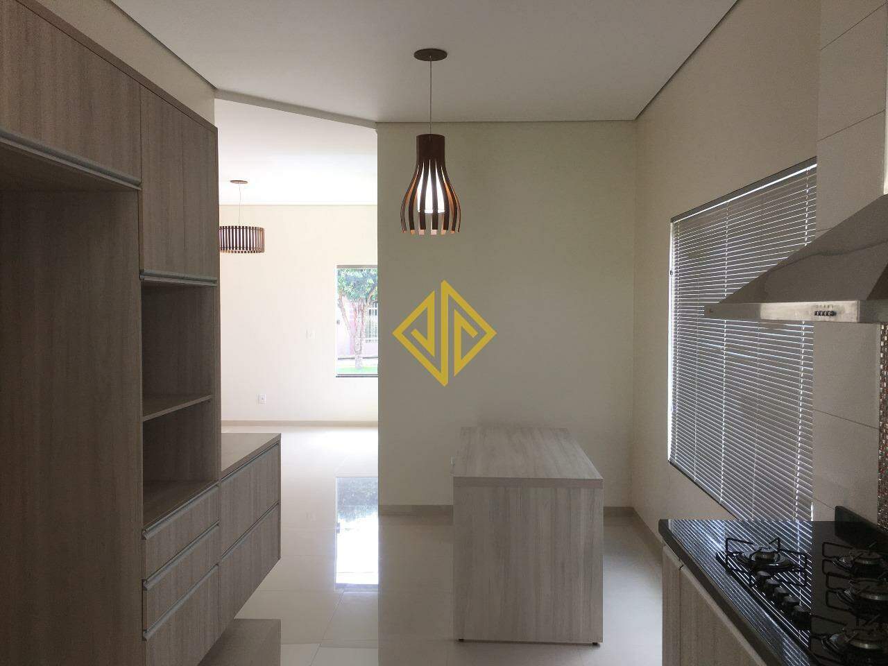 Casa para aluguel no Setor Institucional: 