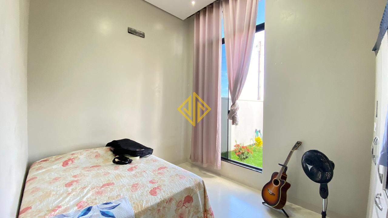 Casa à venda com 3 quartos, 145m² - Foto 4