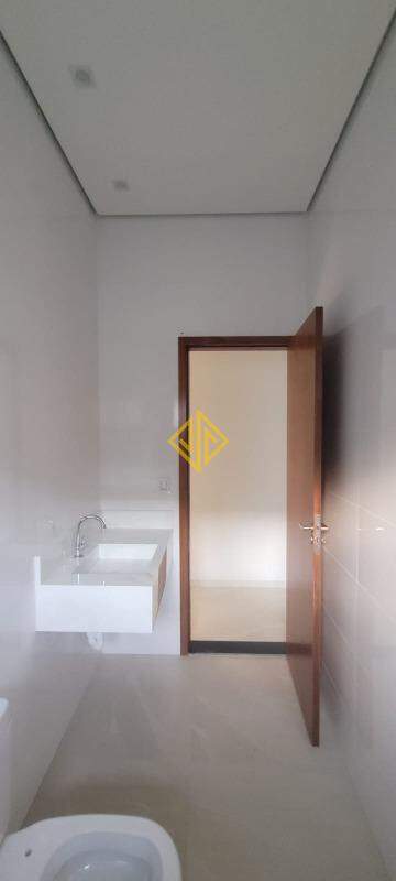 Casa à venda com 2 quartos, 75m² - Foto 10