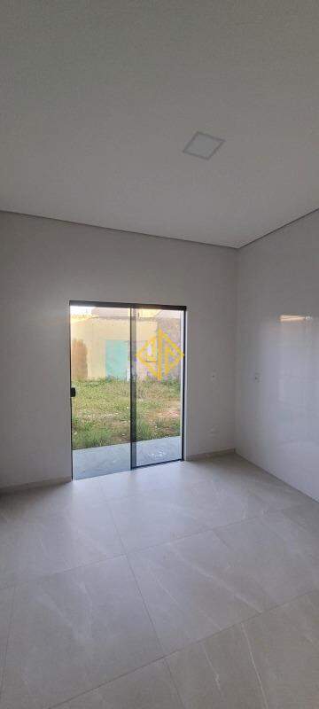 Casa à venda com 2 quartos, 75m² - Foto 15