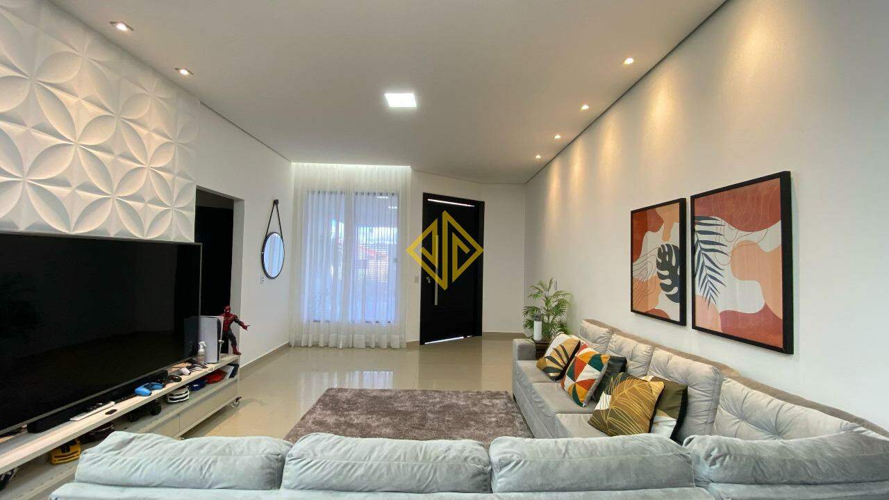 Casa à venda com 2 quartos, 169m² - Foto 2